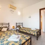 Rose Villa