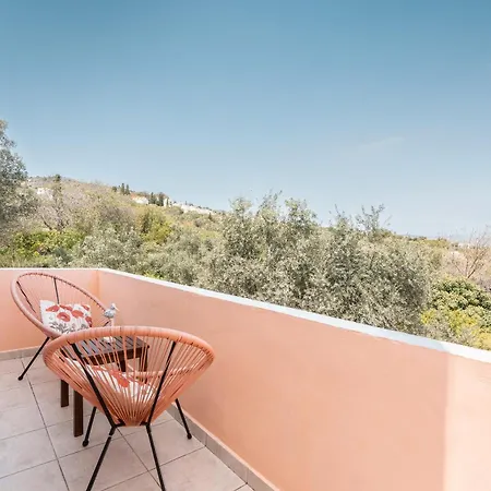 Villa Rose